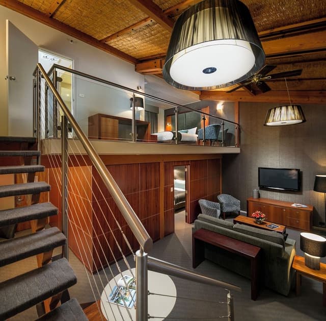 Loft Spa Suite