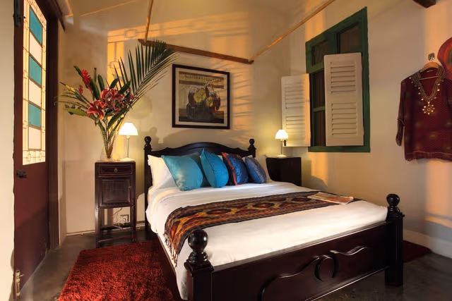 Ground Floor Suite