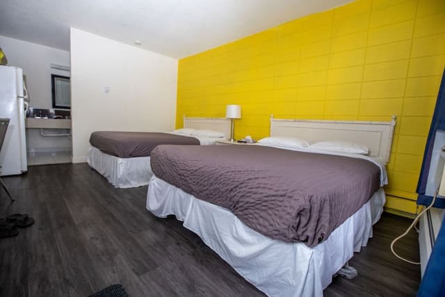 Standard Room, 1 Queen Bed, Non Smoking