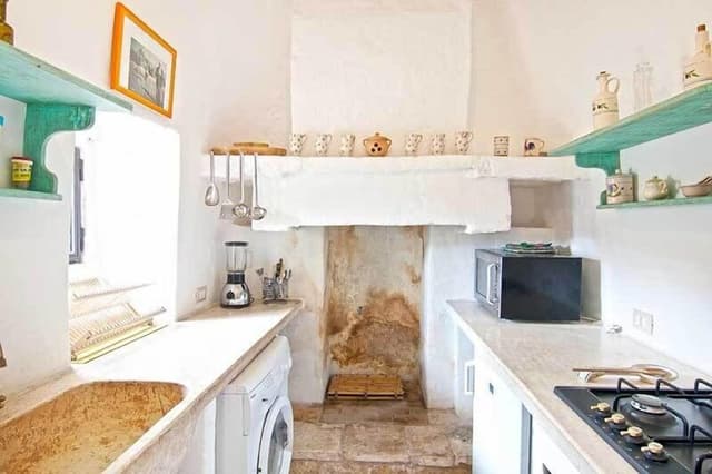 Traditional Apartment, 2 Bedrooms, Kitchenette, Garden View