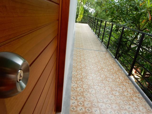 Deluxe Room, Balcony