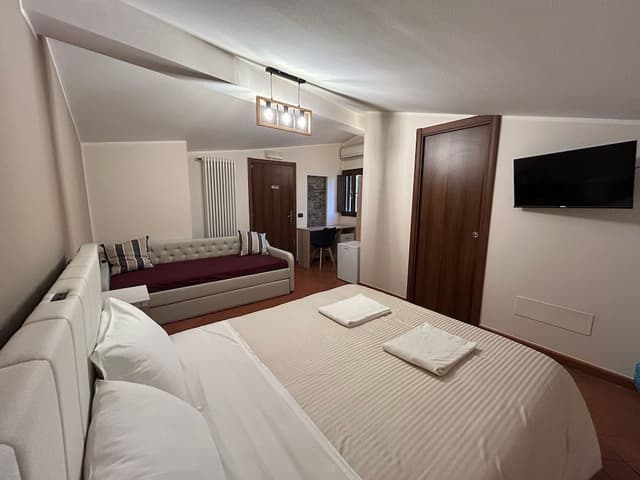 Comfort Double or Twin Room