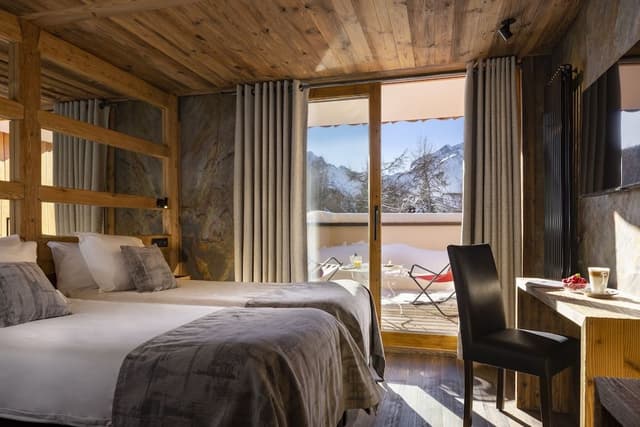 Superior Double or Twin Room, Balcony