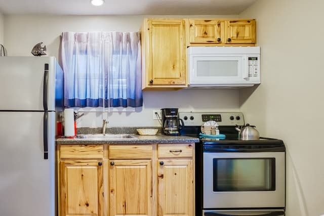 One Bedroom Suite with Spa