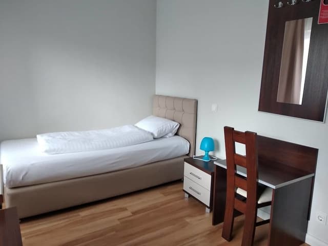Business Single Room