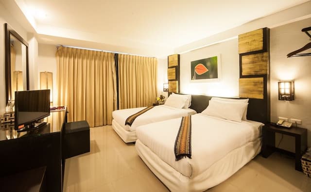Standard Twin Room