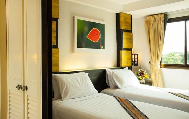 Standard Twin Room