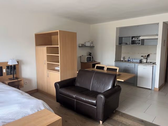 Basic Apartment