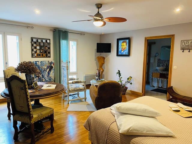 Superior Double Room (Vestiaire 2)
