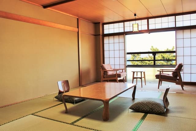 Traditional Room, Ocean View, Non Smoking (36sqm) [4 Occupancy]