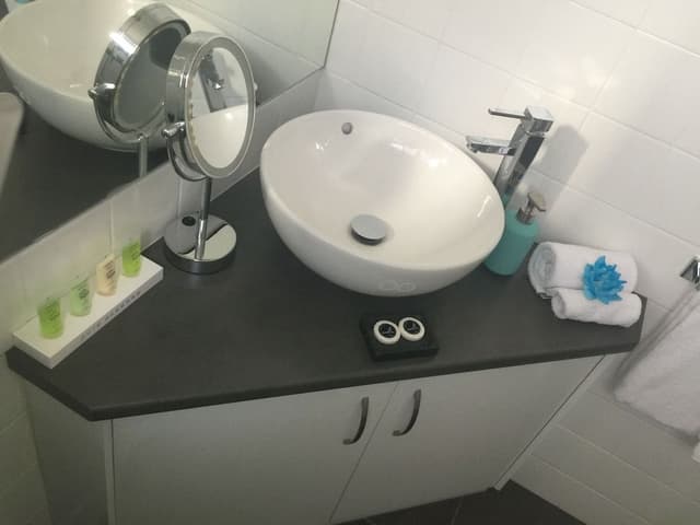 Executive Suite, 1 King Bed, Non Smoking, Kitchenette