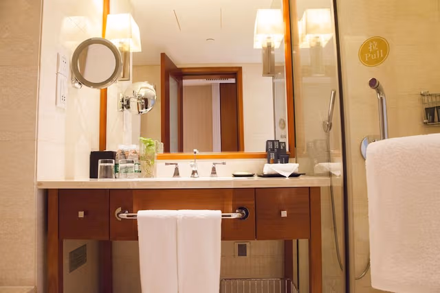 Club Suite, 1 Bedroom (Ambassador)