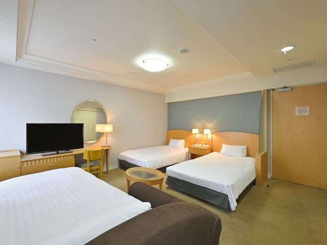 Accessible Twin Room, Smoking