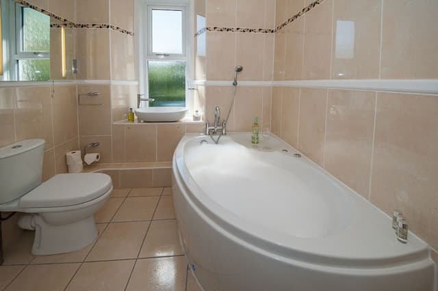 Deluxe Double Room, Jetted Tub (Room 5)
