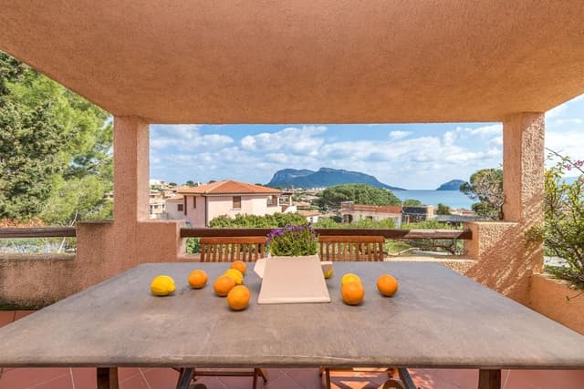 Family Apartment, Multiple Bedrooms, 2 Bathrooms (Erica Primo Piano 150m From the Beach)
