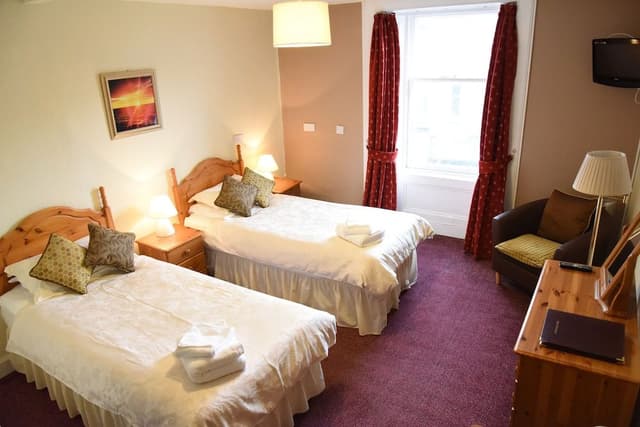 Twin Room, Private Bathroom
