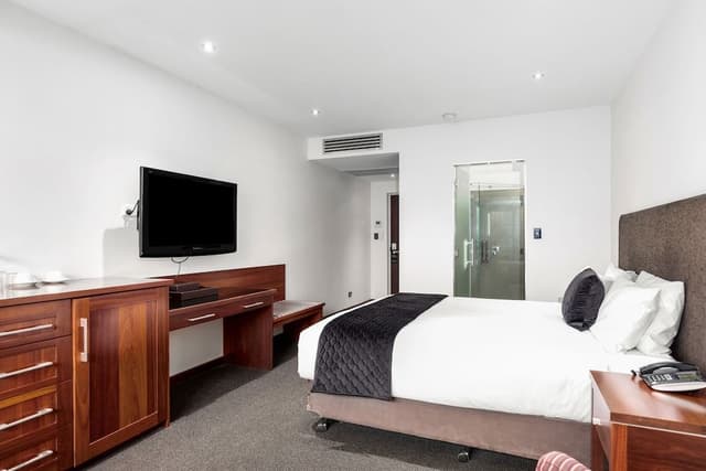 Grand King Suite