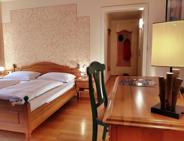 Double Room, Non Smoking