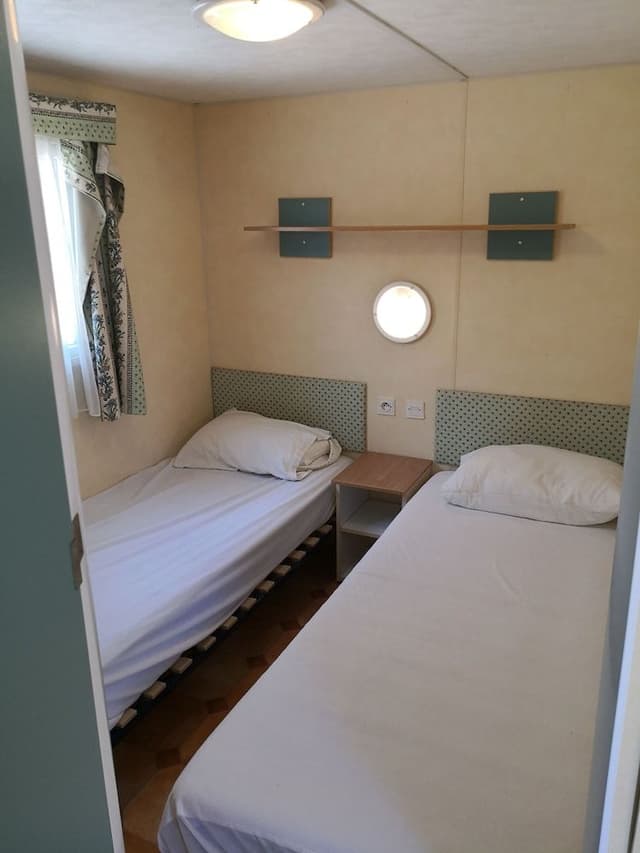 Chalet, 2 Bedrooms (Prestige)