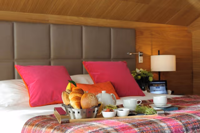 Honey Suite