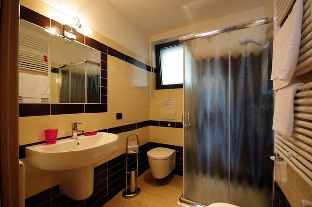 Apartment, 2 Bedrooms, Lake View