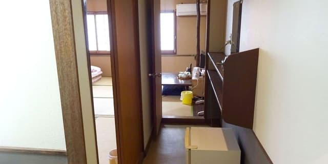 Japanese Style 10 Tatami-mat Room, Shared Bathroom