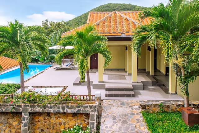 Family Three-Bedroom With Private Pool