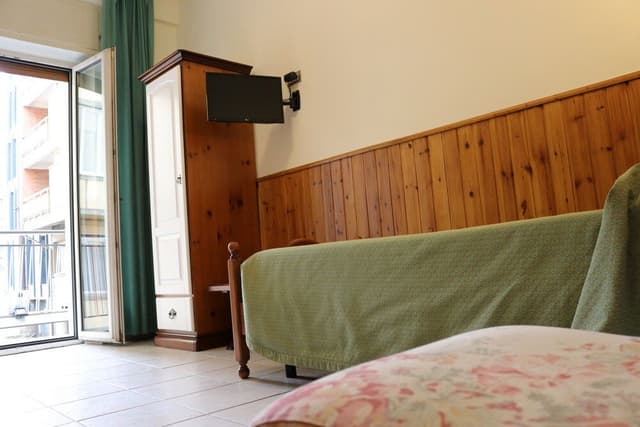 Economy Single Room