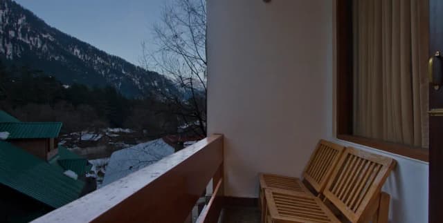 Premium Room (With Private Balcony and Normal View of Mountains)