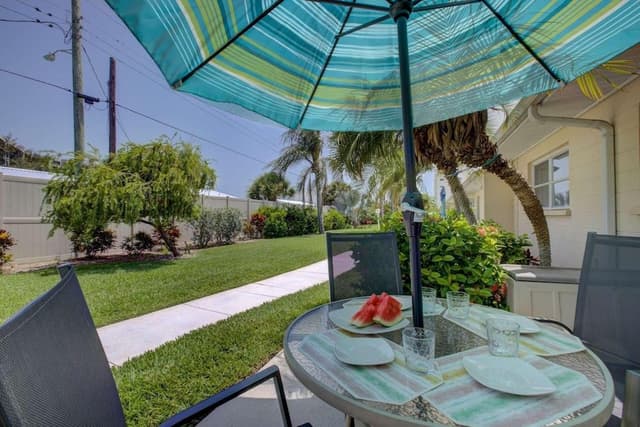 Condo, Multiple Beds (Jamaica Royale - 87)