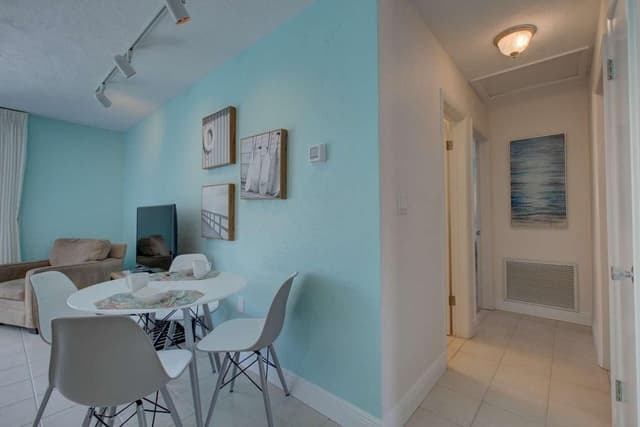 Condo, Multiple Beds (Jamaica Royale - 87)