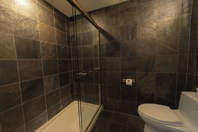Suite (Avalon)