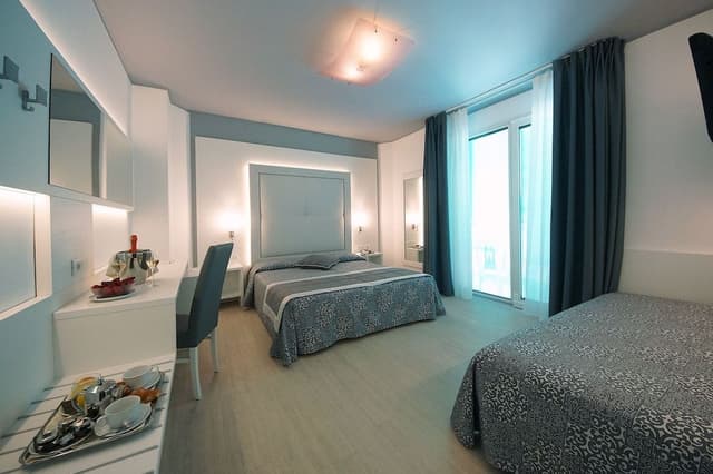Comfort Triple Room