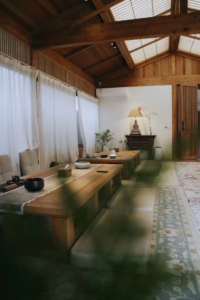 Hantang Inn Hostel