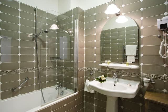 Comfort Double Room, City View
