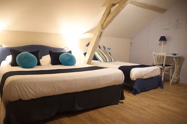 Comfort Triple Room