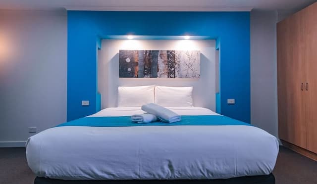 Superior King Room