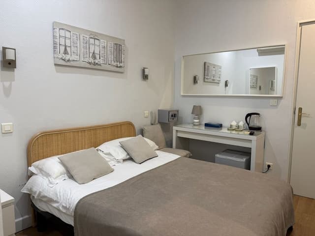 Classic Double Room