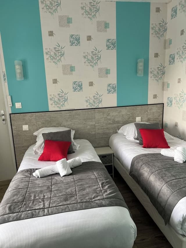 Classic Twin Room