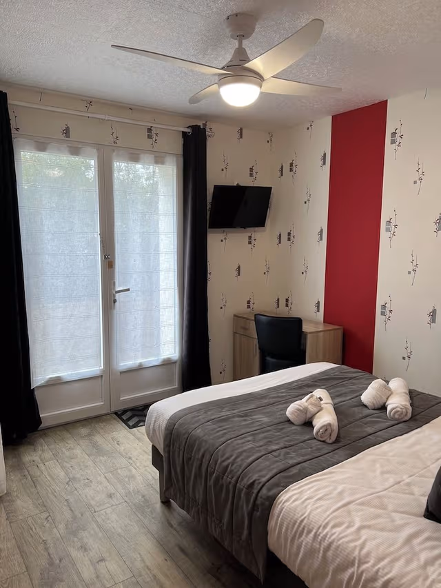 Classic Double Room