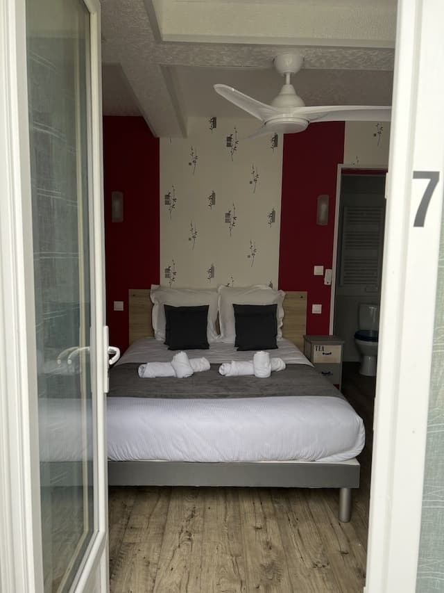 Classic Double Room