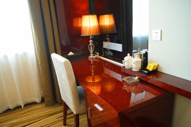 Deluxe Room, 2 Twin Beds