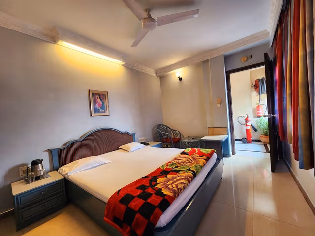 Deluxe Double Room, City View