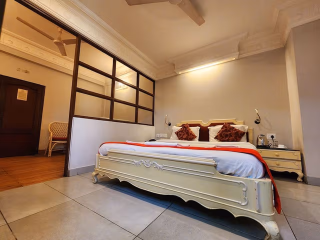 Superior Double Room, City View