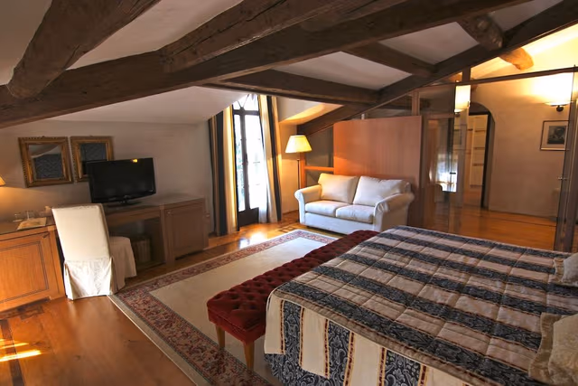 Junior Double Room