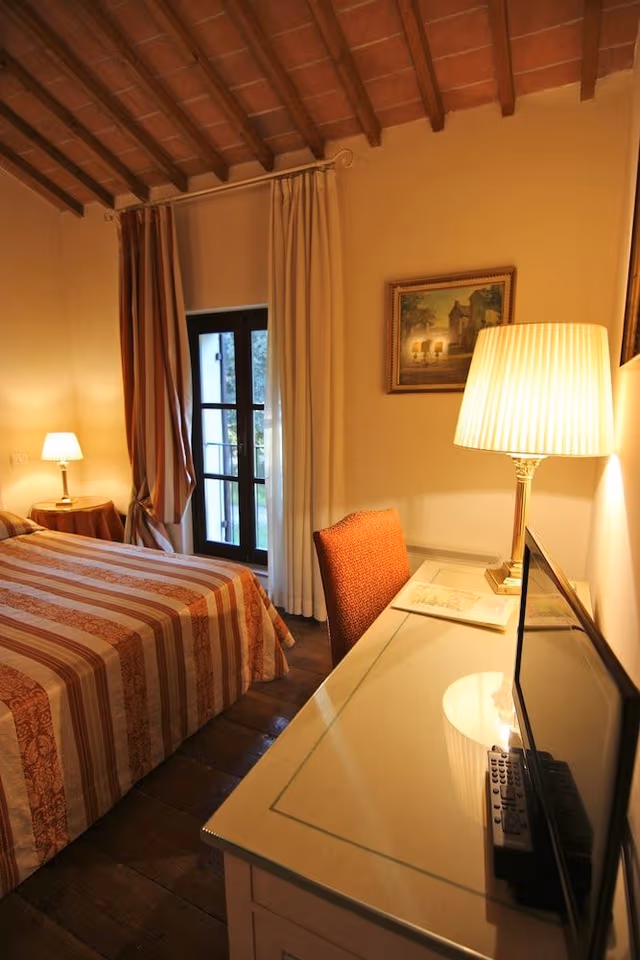 Classic Double Room