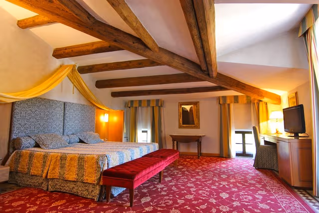 Junior Double Room