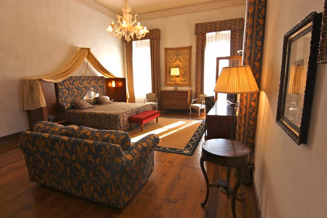 Junior Double Room