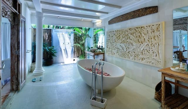 Villa 5 Bedrooms With 2 Private Swimming Pools
