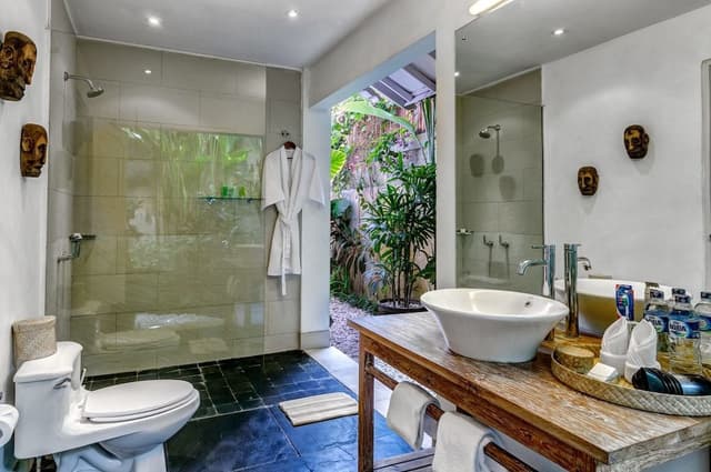 Villa 5 Bedrooms With 2 Private Swimming Pools